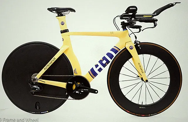 A-D tt 52cm carbon time trial bike Shimano 1x11 speed disc wheel Novatec QR rim