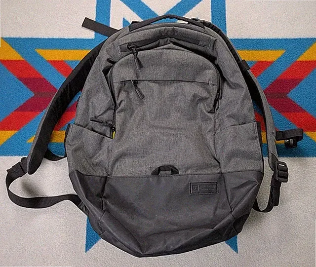Bontrager Commuter Backpack Biking Cycling Bag Trek Bicycle Outdoor Grey