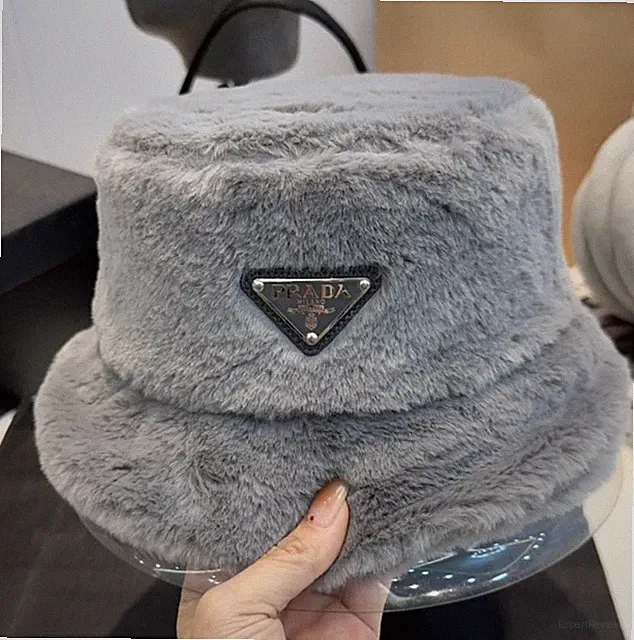 PRADA2026 integral hat thickened winter warm basin hat big head circumference